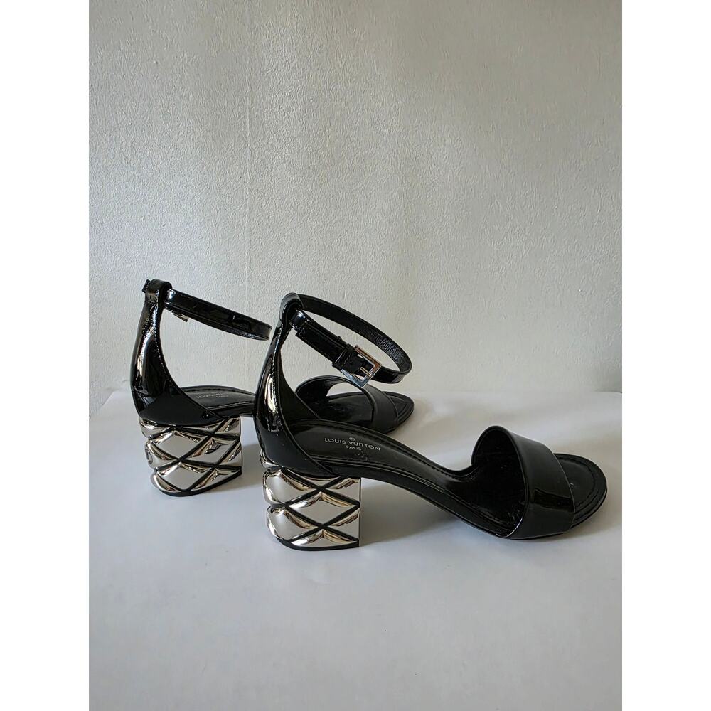 Louis Vuitton Black Patent Leather Silver-tone Sandals 36 sz - Picture 16 of 16